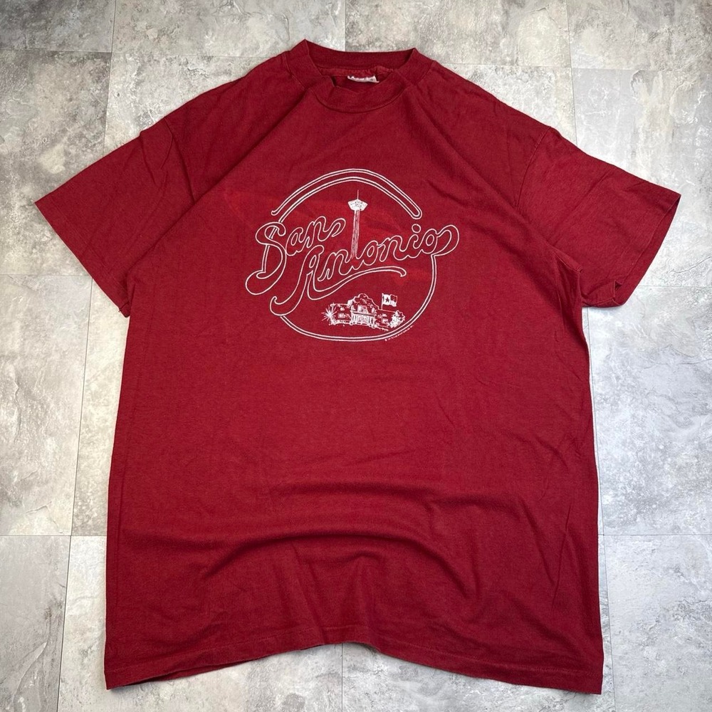 Vintage 1981 red San Antonio Graphic Single stitch T shirt size xl